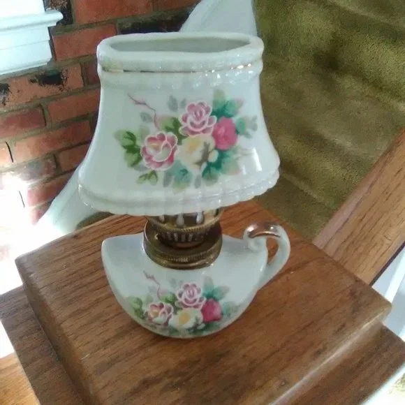 Mini Aladdin Oil Lamp - Picture 11 of 11